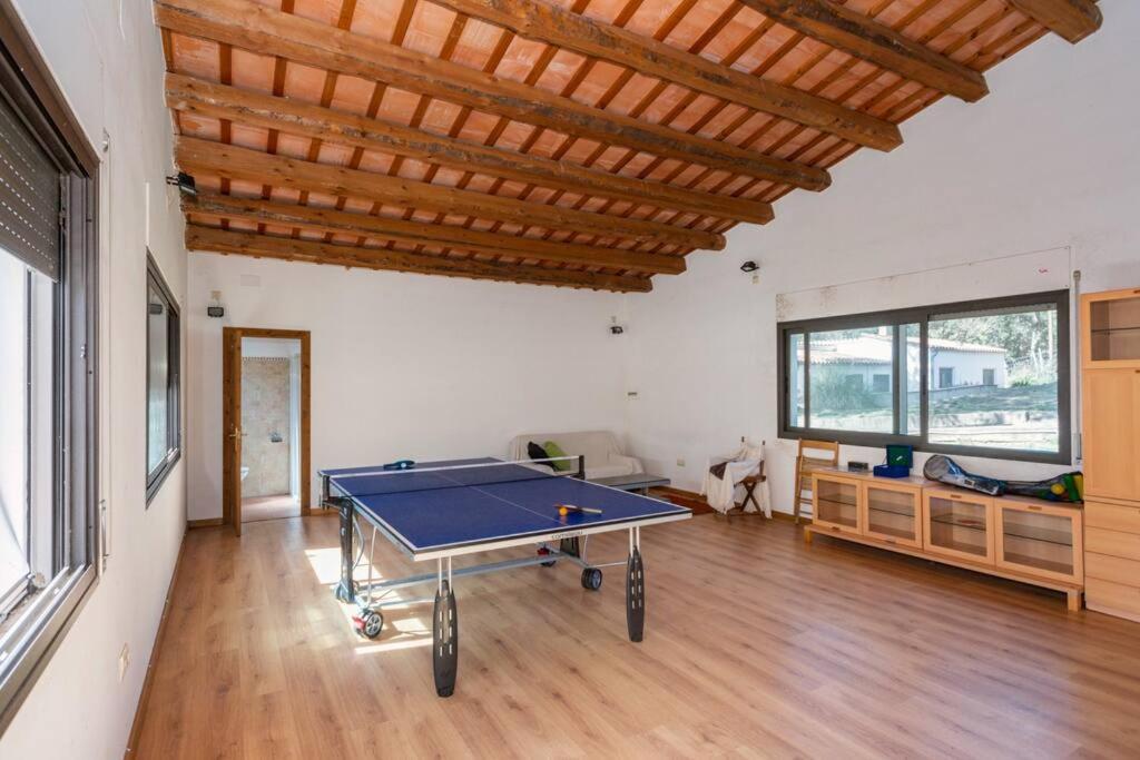 Casa Con Piscina Cerca De Gironaヴィラ エクステリア 写真