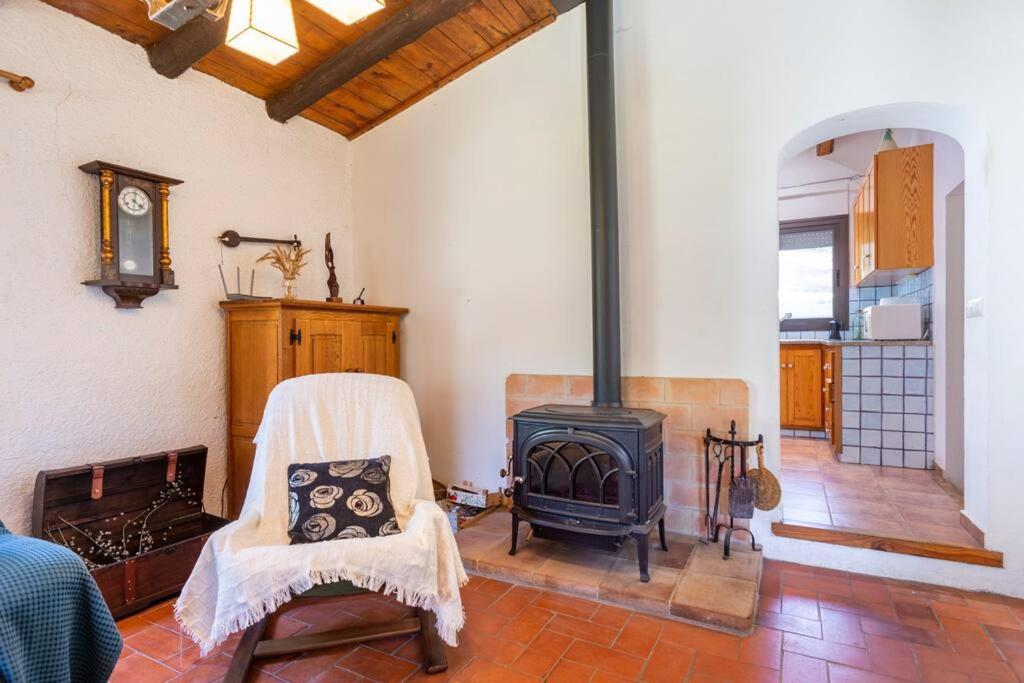 Casa Con Piscina Cerca De Gironaヴィラ エクステリア 写真